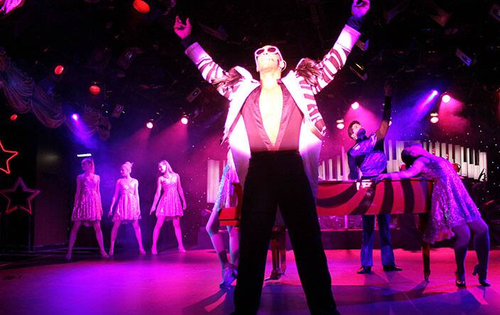 Entertainment &amp; On Board Shows