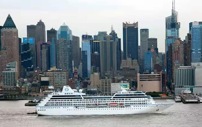 OCEANIA CRUISES TAKES MANHATTAN Acclaimed Epicurean Line to Sail More Than 20 Voyages from NYC