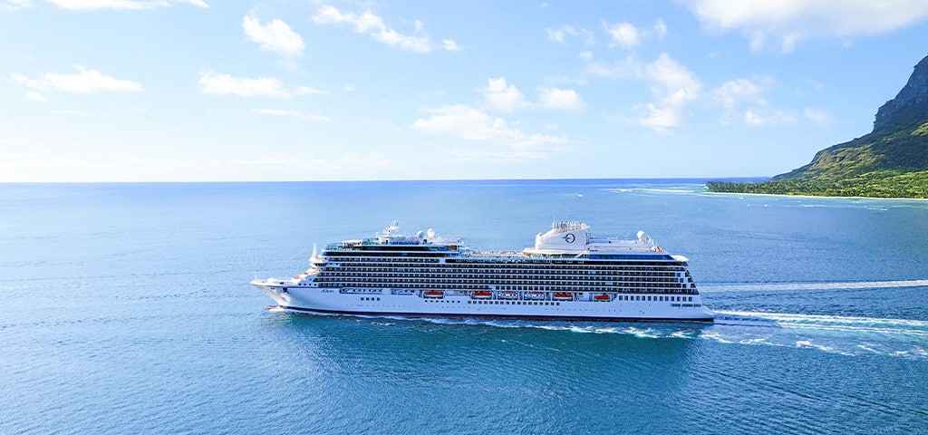 Oceania Cruises Dress Code Guidelines: Effortless Sophistication