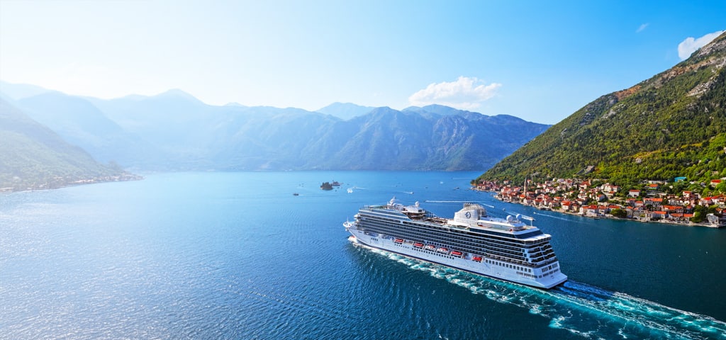 TRAVEL WITH RICK AND SHERRI BURGESS ABOARD OCEANIA ALLURA