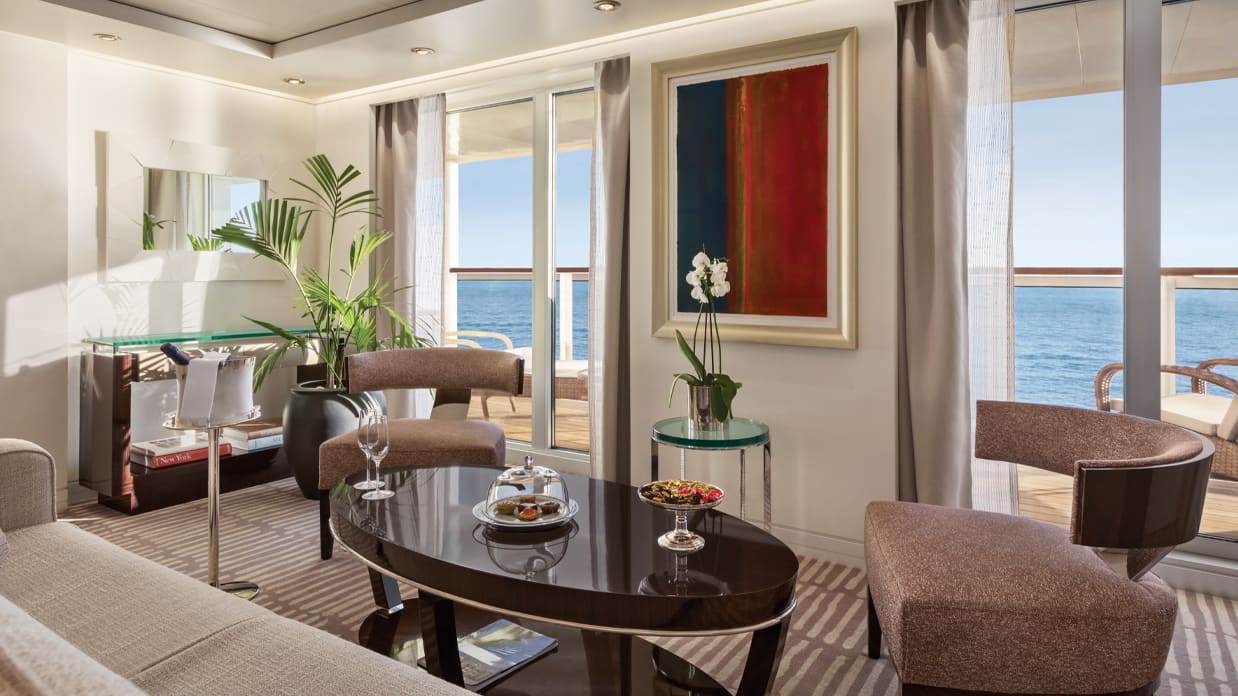 Riviera's Oceania Suite