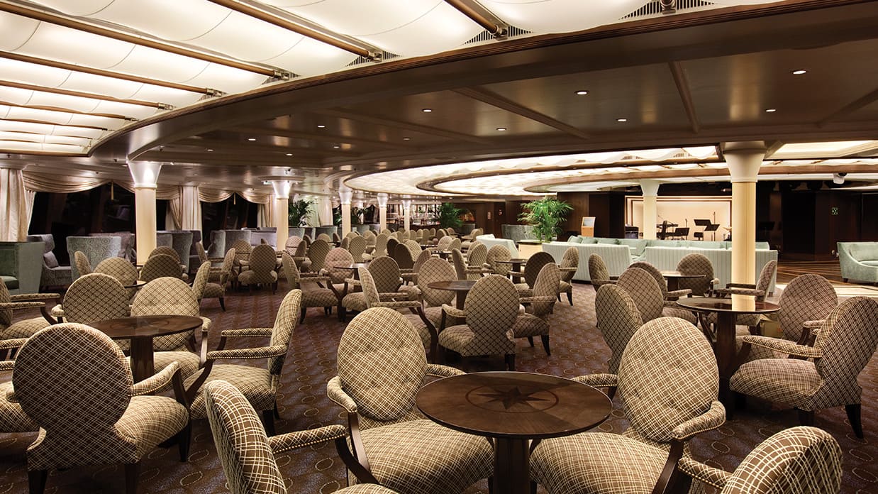 Horizons Bar On Board Marina